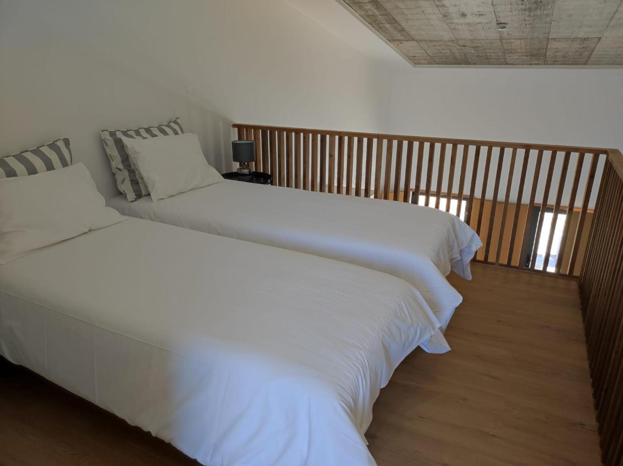 Ocean & Countryside Apartments Encarnacao 외부 사진