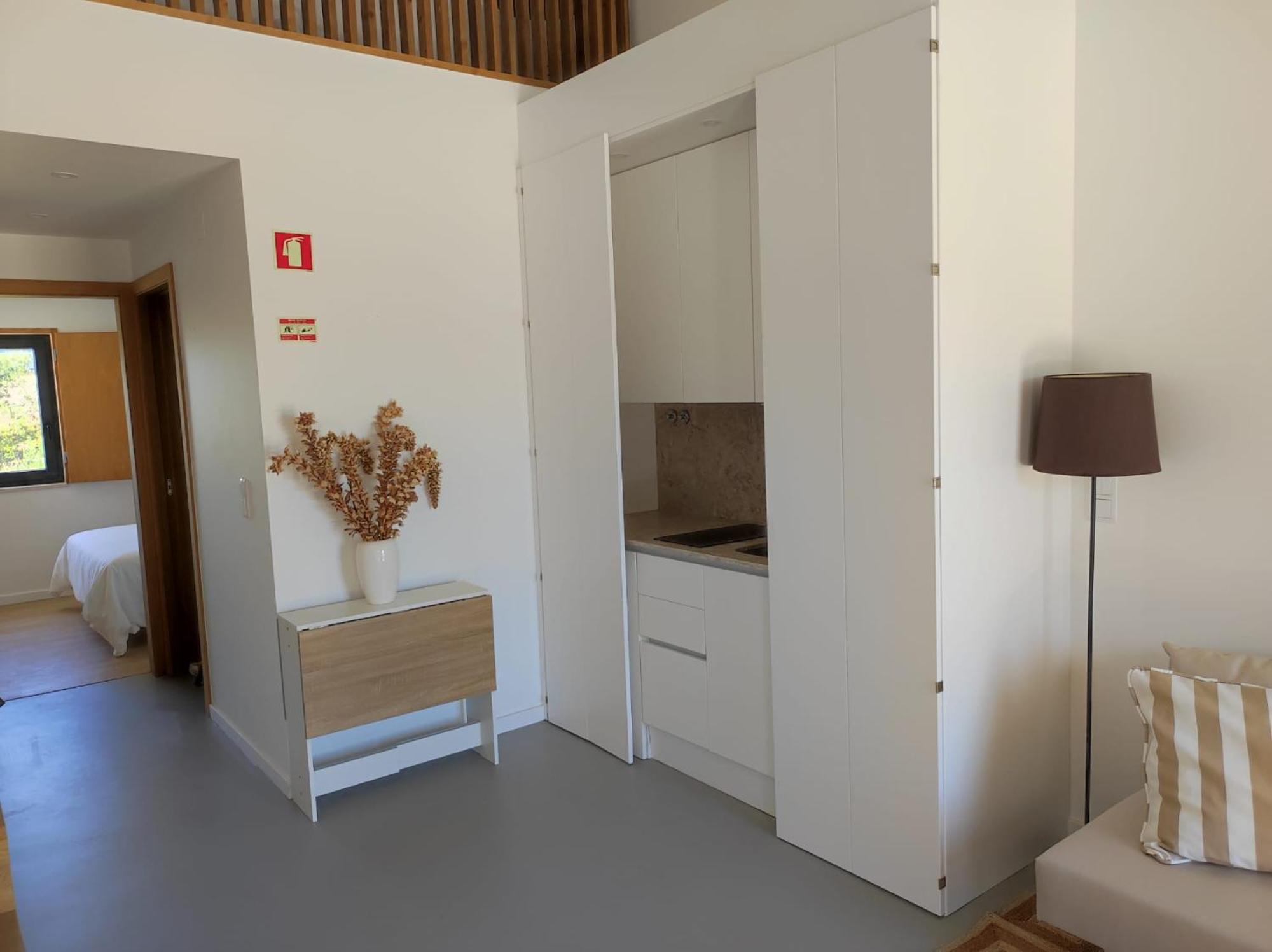 Ocean & Countryside Apartments Encarnacao 외부 사진